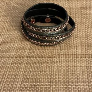 Premier Designs Black and Gold Bracelet